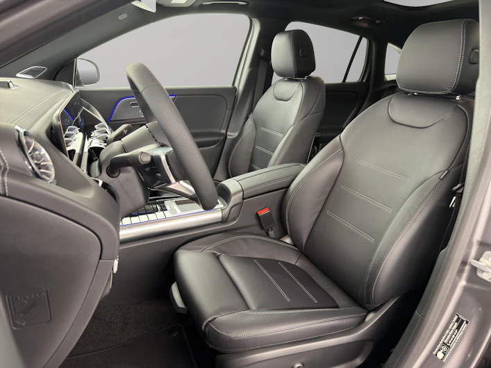 Fahrzeugbild MERCEDES-BENZ GLA 250