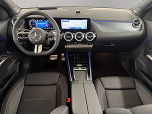Mercedes-Benz GLA 250 Swiss Star AMG Line 4matic
