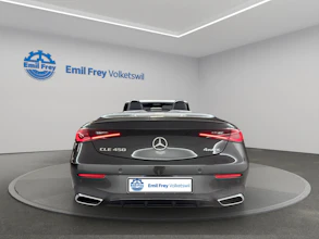 https://vehicle.imgix.net/4317840/4640490c-63a3-4fc4-9405-e54e05fc35d6.jpg