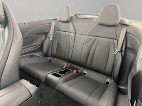 https://vehicle.imgix.net/4317840/63428129-cfa6-435a-a5cf-06ab6f55389c.jpg