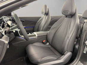 https://vehicle.imgix.net/4317840/d058b1fd-5c94-4f20-b2a8-986153609962.jpg