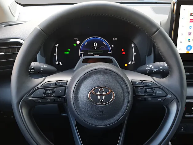 Toyota Yaris 1.5 VVT-i HSD Trend