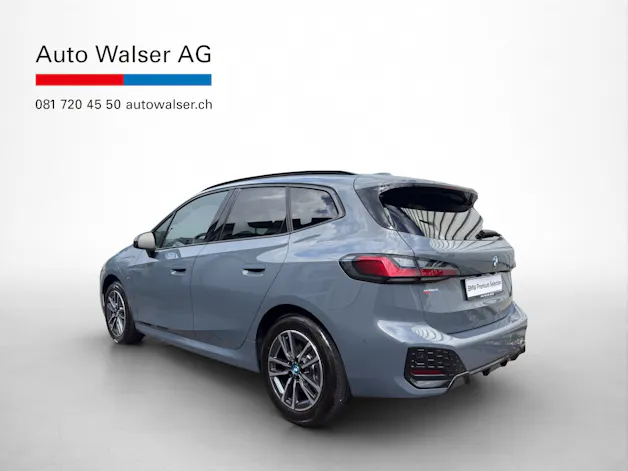 BMW 230e xDrive paddles Active Tourer
