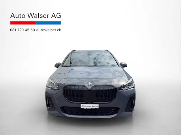 BMW 230e xDrive paddles Active Tourer