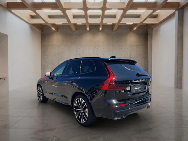 VOLVO XC60 2.0 T8 TE Ultra Dark eAWD