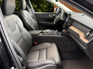 Volvo XC60 2.0 T8 TE Ultra Dark eAWD