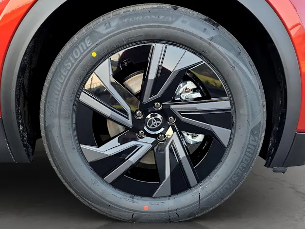 Toyota C-HR+ Style AWD