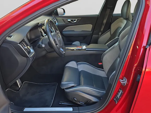 Volvo S60 2.0 T5 R-Design AWD