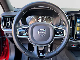 Volvo S60 2.0 T5 R-Design AWD