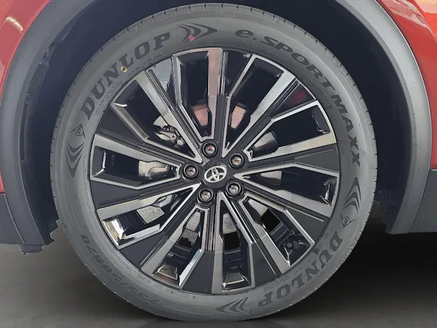 Toyota C-HR+ Premium AWD