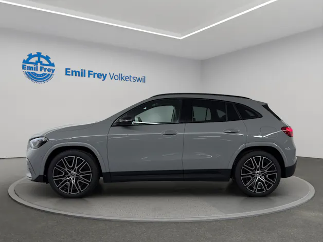 Mercedes-Benz GLA 200 Night Star AMG Line