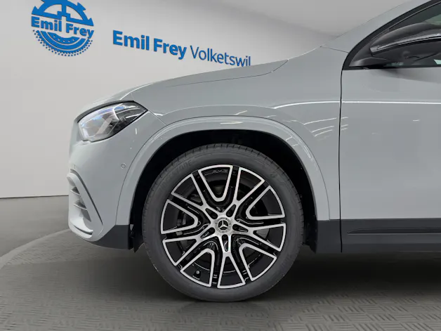 Mercedes-Benz GLA 200 Night Star AMG Line