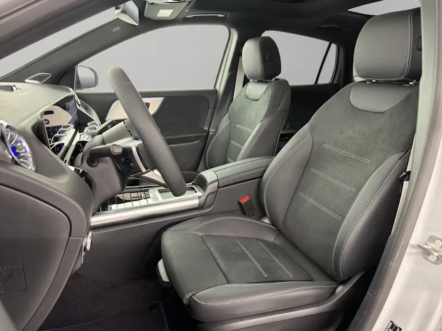 Mercedes-Benz GLA 200 Night Star AMG Line