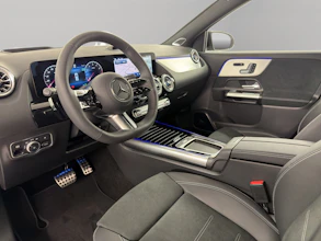 https://vehicle.imgix.net/4317978/79087f2a-0011-4e87-a97f-e6a956a6fe83.jpg