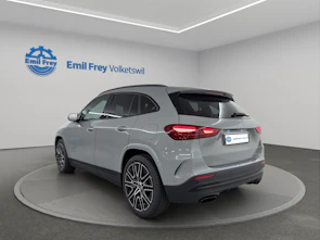 Fahrzeugbild MERCEDES-BENZ GLA 200 Night Star AMG Line