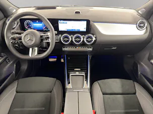 Mercedes-Benz GLA 200 Night Star AMG Line