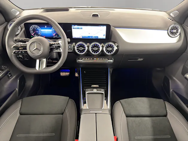 Mercedes-Benz GLA 200 Night Star AMG Line