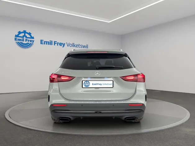 Mercedes-Benz GLA 200 Night Star AMG Line