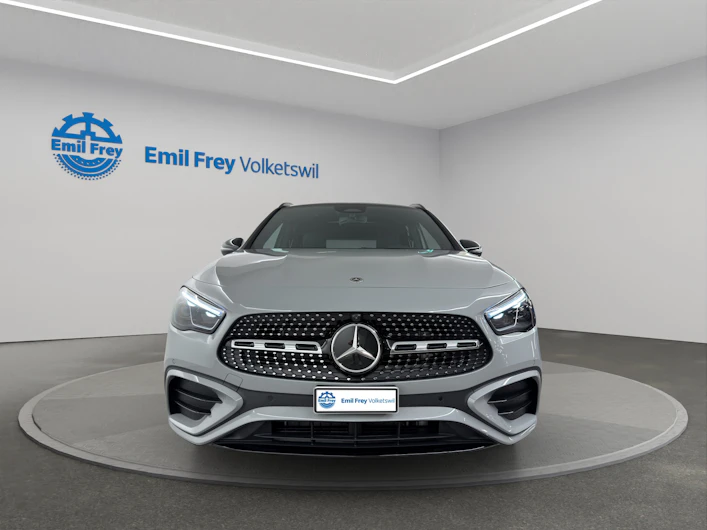 Fahrzeugbild MERCEDES-BENZ GLA 200