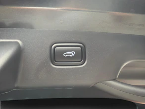 https://vehicle.imgix.net/4318025/79752ffb-0f29-4b89-854c-1923ce7633d6.jpg