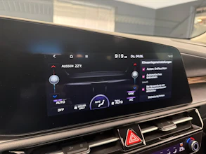 https://vehicle.imgix.net/4318025/975be6cd-0f16-48f5-bfd0-0cd0e57a7029.jpg