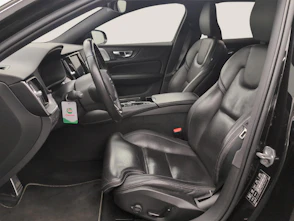 image du véhicule VOLVO V60 2.0 T8 TE R-Design eAWD
