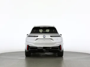 BMW iX xDrive60