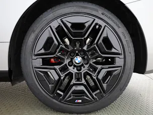 BMW iX xDrive60