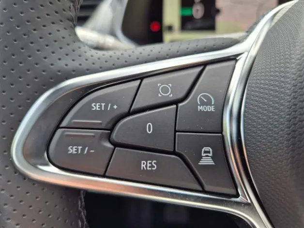 Renault Captur 1.8 E-Tech technoCaptur E-Tech techno full hybrid E-Tech 160