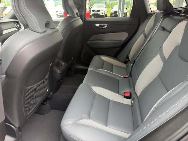 Volvo XC60 2.0 B5 MH R-Design AWD