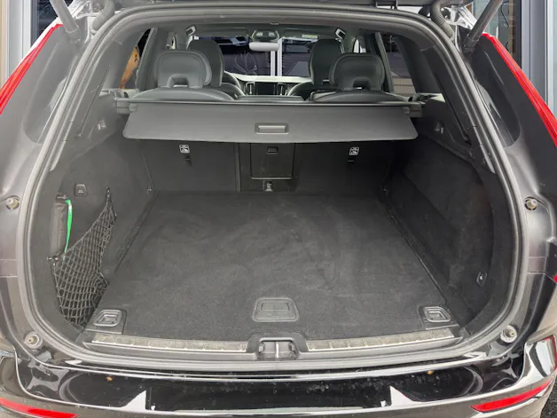 Volvo XC60 2.0 B5 MH R-Design AWD