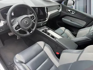 Volvo XC60 2.0 B5 MH R-Design AWD