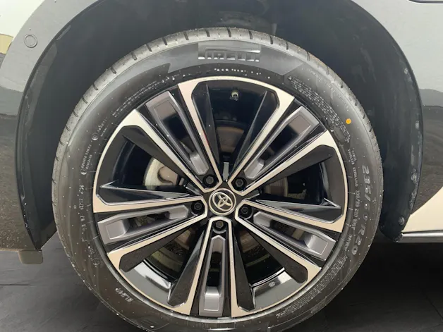 Toyota bZ4X Premium AWD