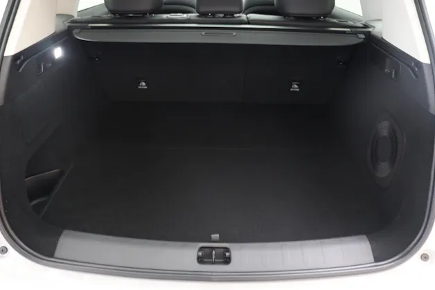 Leapmotor C10 EV AWD inkl Anhängerkupplung