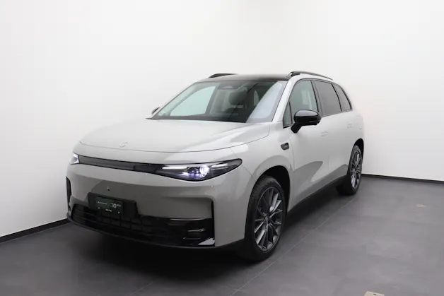 Leapmotor C10 EV AWD inkl Anhängerkupplung