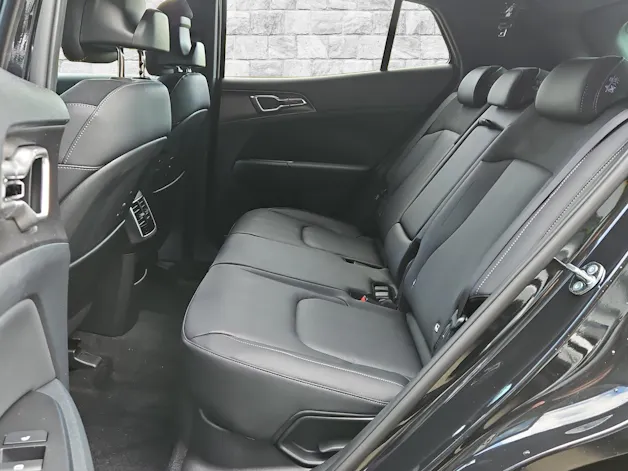 Kia Sportage 1.6 T-GDi Hybrid Black Edition