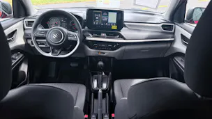 Suzuki Swift 1.2 Sakura Hybrid