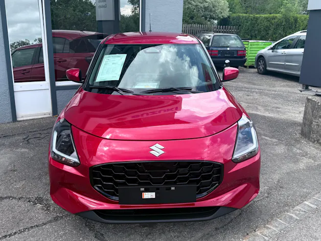 Suzuki Swift 1.2 Sakura Hybrid