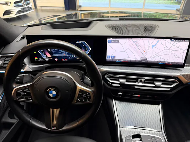 BMW 318i  M-Sport Touring