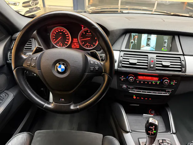 BMW X6 M50d