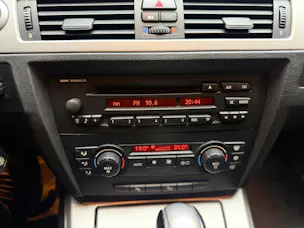 BMW 330xi Touring