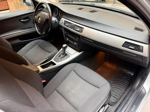 BMW 330xi Touring
