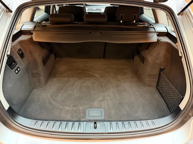 BMW 330xi Touring