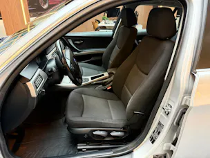 BMW 330xi Touring