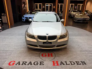 BMW 330xi Touring