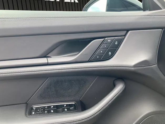 PORSCHE Taycan 4S Sport Turismo Perf.