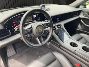 Porsche Taycan 4S Sport Turismo Perf.