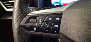 SEAT Leon ST 1.4 eHybrid pHEV DSG Hola FR