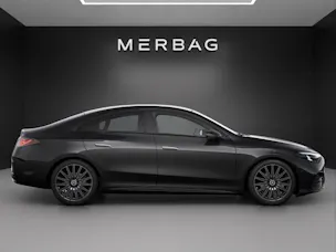 Mercedes-Benz CLA 220 4Matic 8G-DCT