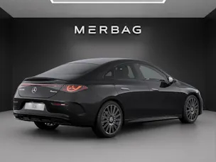 Mercedes-Benz CLA 220 4Matic 8G-DCT
